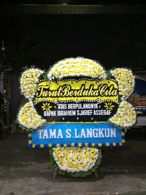 Papan Bunga Duka di Nagara