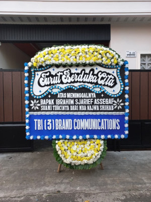 Papan Bunga Duka di Nagara